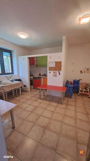Spațiu comercial, de 160 mp, în Turnișor