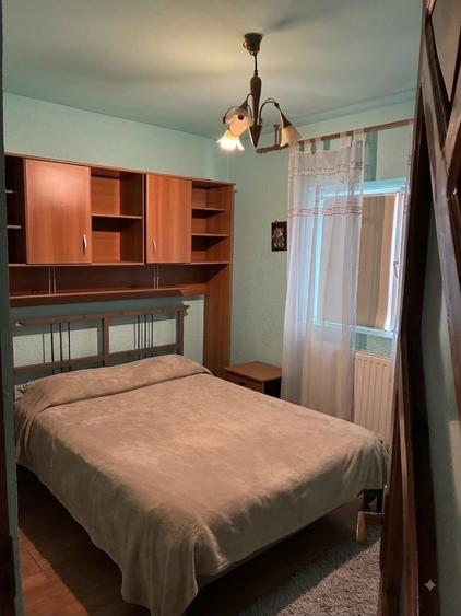 Apartament cu 2 camere semidecomandat în Fetești-Gară