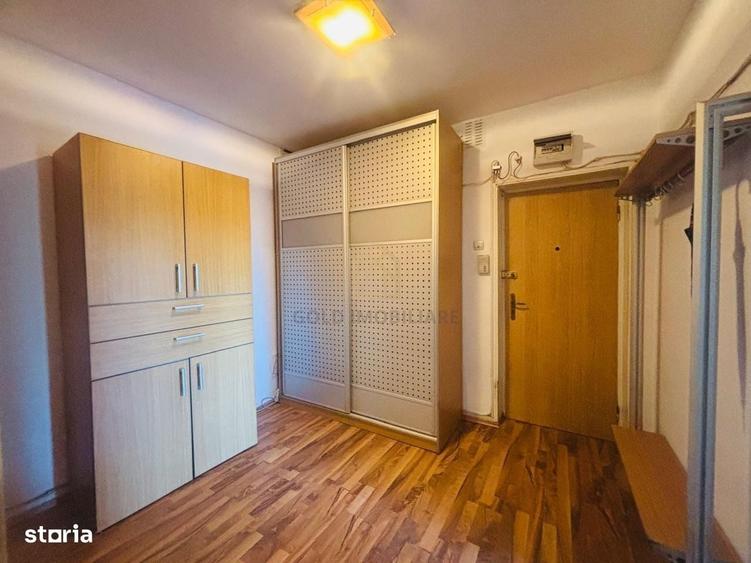 Apartament 3 camere de vanzare cu garaj - 8