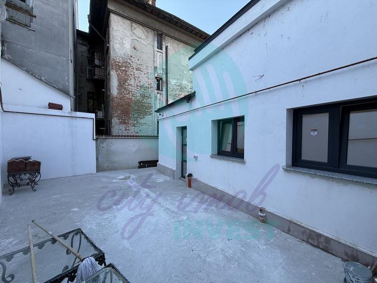 Birou, de 130 mp, în Unirii