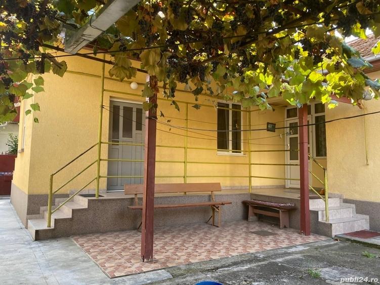 Casă cu 4 camere cu Teren 514 Mp în 14 Mai