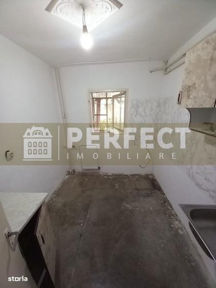 Apartament cu 3 camere decomandat în 9 Mai