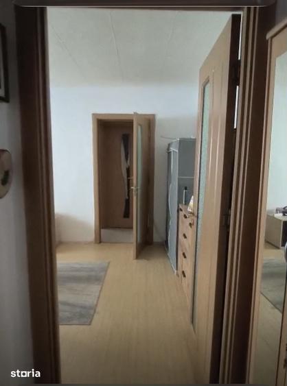 Apartament cu 2 camere în Craiovița Nouă