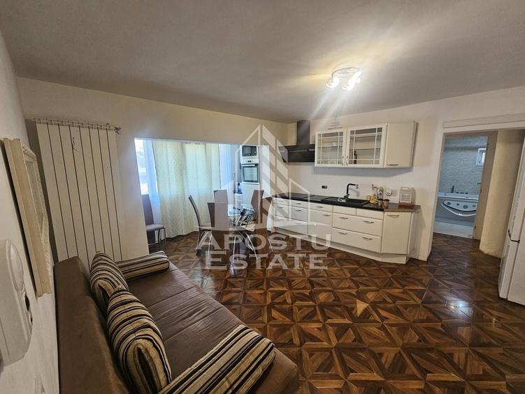 Apartament cu 2 camere nedecomandat în Lipovei