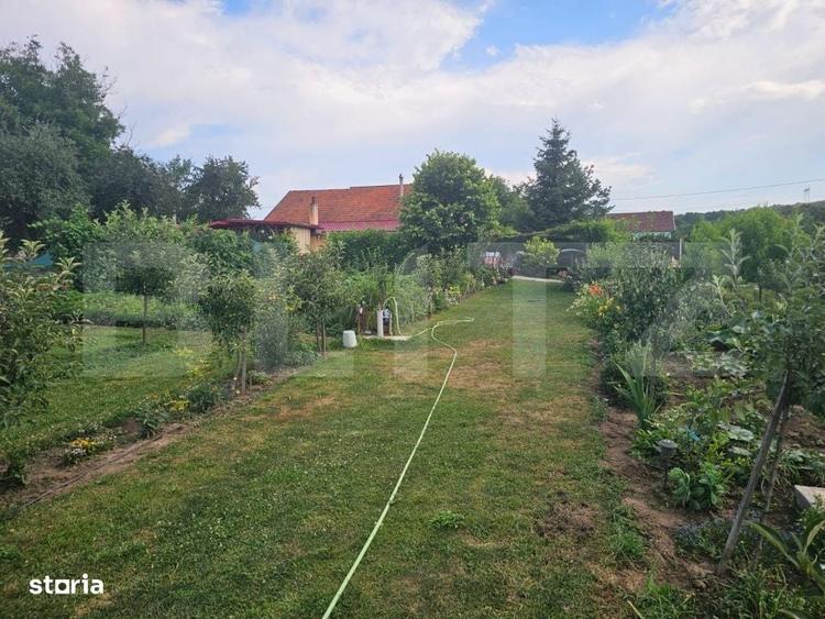 Casă cu 4 camere în Semlac