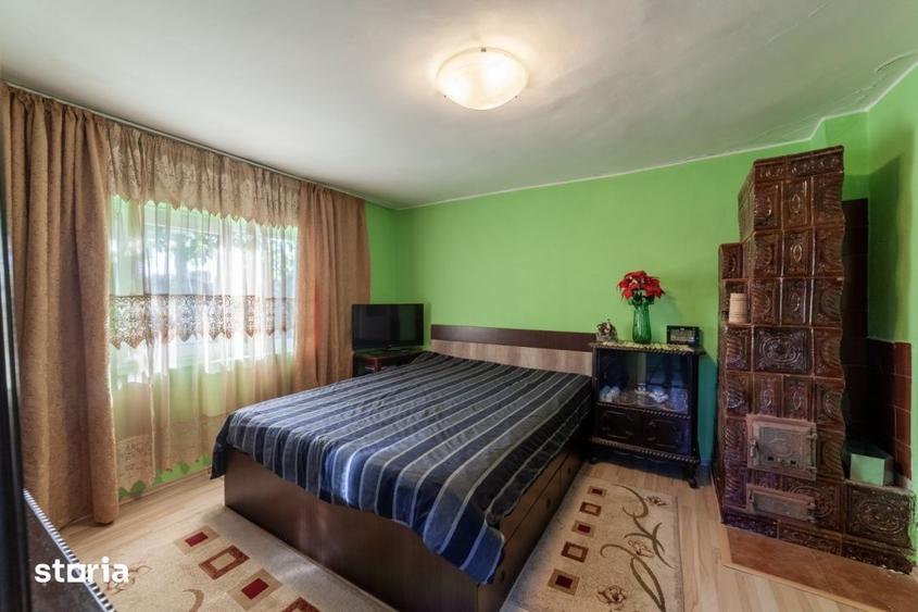Casă cu 3 camere cu Teren 2720 Mp în Uliești