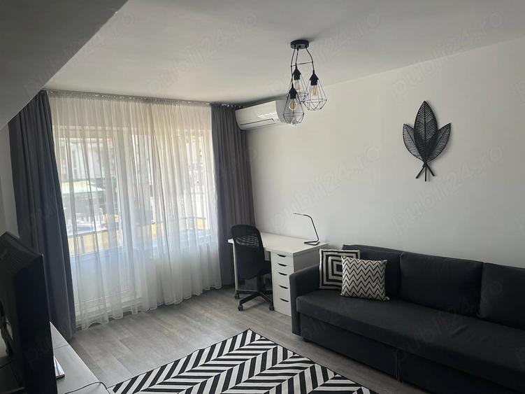 Apartament cu 2 camere decomandat în Cornișa