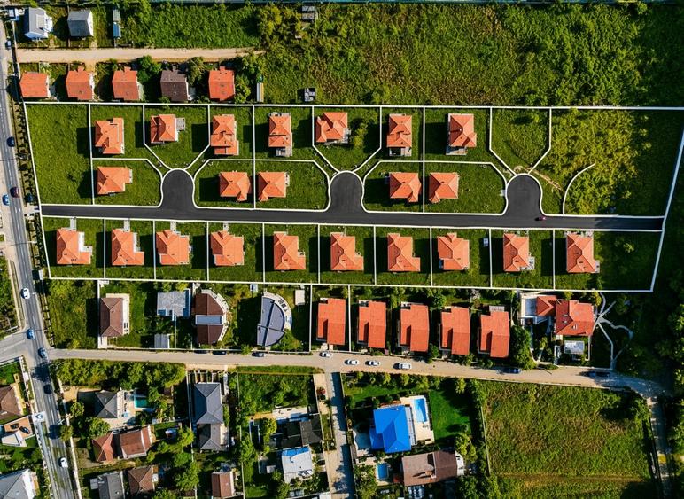 Casă individuală cu 99 camere cu Canalizare în Corbeanca