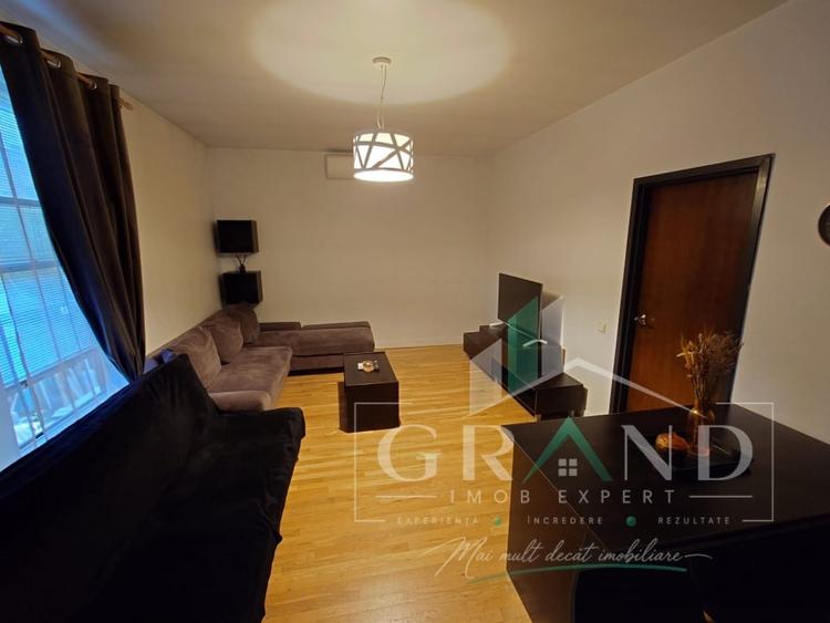 Apartament cu 2 camere semidecomandat, mobilat în Semicentral