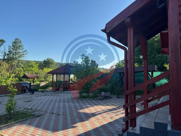 Casă individuală cu 3 camere cu Canalizare în Cernătești