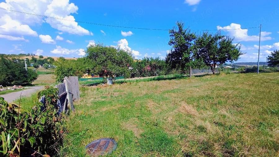 Teren de 535 mp, în Miroslava