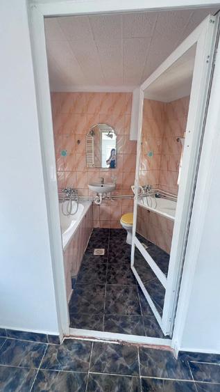 Casă cu 3 camere cu Teren 261 Mp în Central