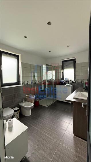 Casă cu 5 camere decomandat cu Teren 1200 Mp în Lunca Cetățuii