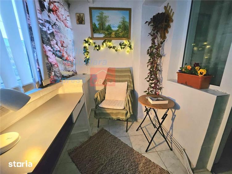 Apartament cu 3 camere decomandat, mobilat în Ultracentral