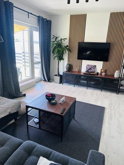 Casă cu 4 camere în Crevedia
