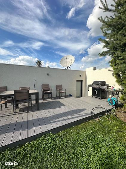 Apartament cu 5 camere în Aviației