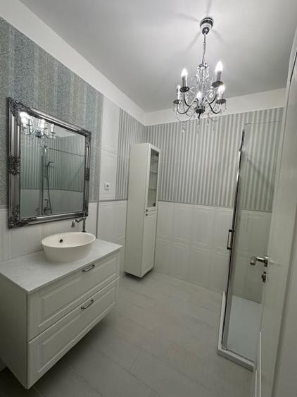 Apartament cu 3 camere decomandat, mobilat în Valea Borcutului