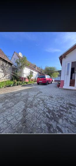 Casă cu 4 camere în Ațel