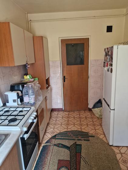 Apartament cu 2 camere decomandat în Hala Centrală