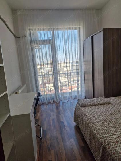 Apartament cu 3 camere decomandat, mobilat în Mărășești