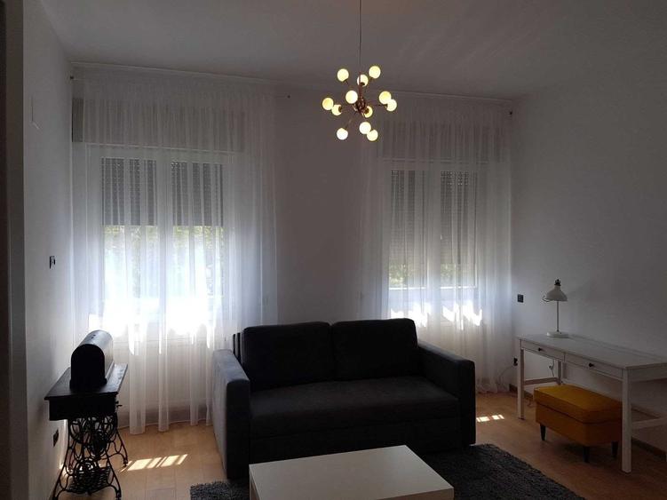 Apartament cu 2 camere semidecomandat în Sud