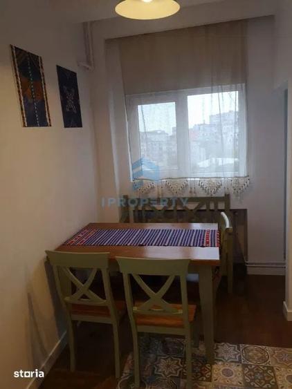 Apartament cu 3 camere, mobilat în Universitate