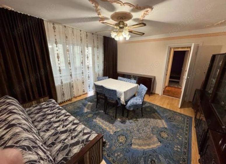 Apartament de vanzare - 6