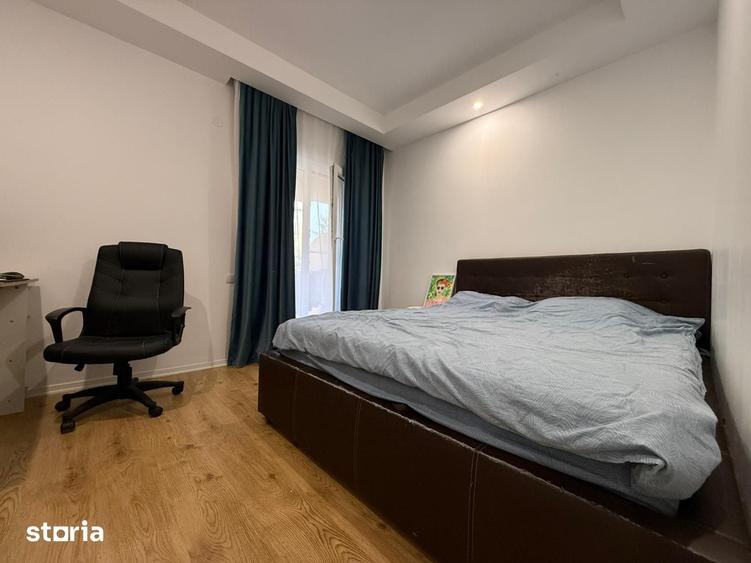 Apartament cu 3 camere semidecomandat în Ștefăneștii de Jos