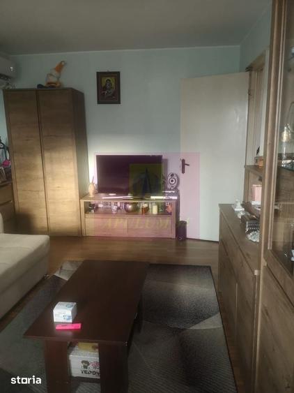 Apartament cu 3 camere decomandat, mobilat în Militari