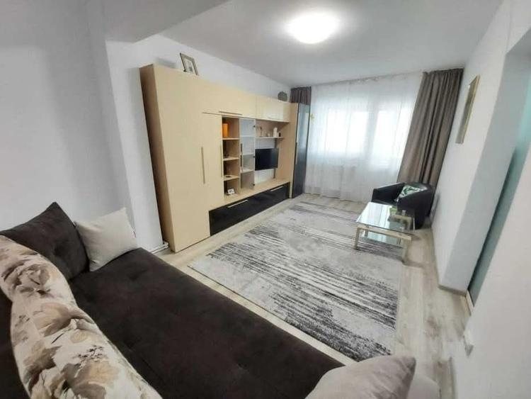 Garsonieră decomandată în Faleză