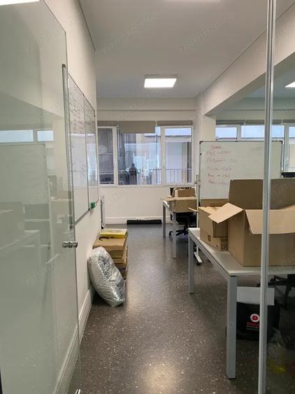 Spațiu comercial, de 60 mp, în Romană