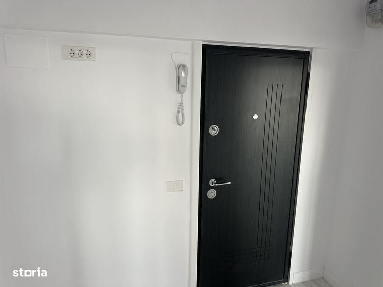 Apartament cu 3 camere decomandat în Titulescu