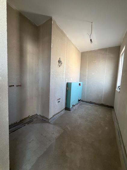 Duplex cu 4 camere cu Canalizare în Dumbrăvița