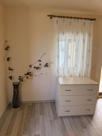 Casă cu 2 camere în Pielești