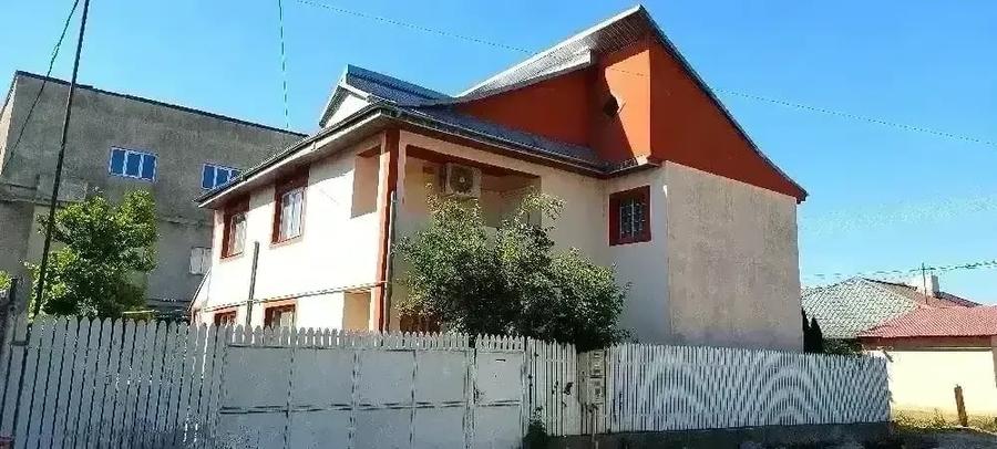 Casă cu 3 camere cu Teren 328 Mp în Central