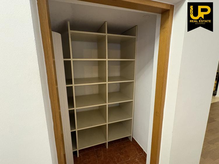 Casă individuală cu 5 camere cu Piscina în Voluntari