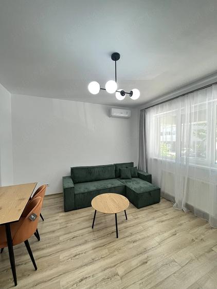 Apartament cu 2 camere decomandat în Metalurgiei