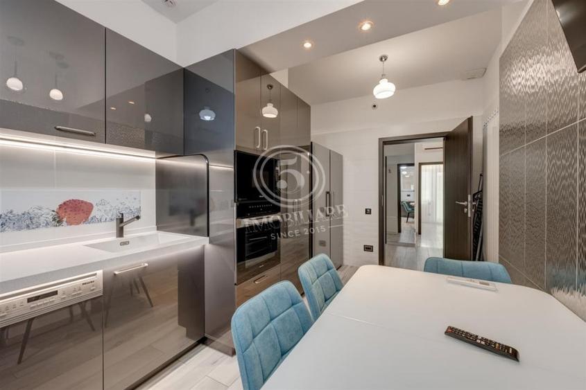 Apartament cu 3 camere decomandat, mobilat în Domenii