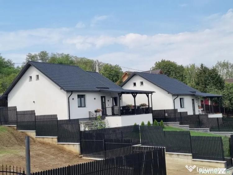 Casă cu 3 camere cu Teren 350 Mp în Central