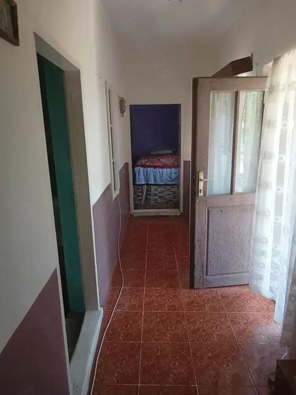 Casă cu 3 camere cu Teren 3500 Mp în Baia