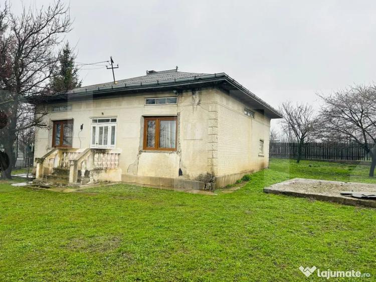 Casa din caramida, cu teren 1900 mp - Calinesti - 7