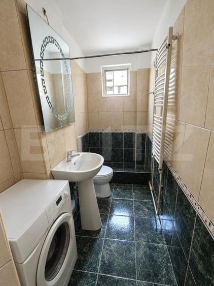 Apartament cu 2 camere semidecomandat, mobilat în Banat