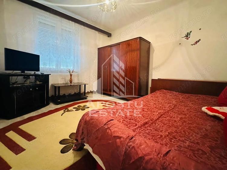 Apartament cu 2 camere semidecomandat, mobilat în Podgoria