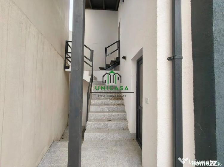 Casă cu 4 camere cu Teren 160 Mp în Central
