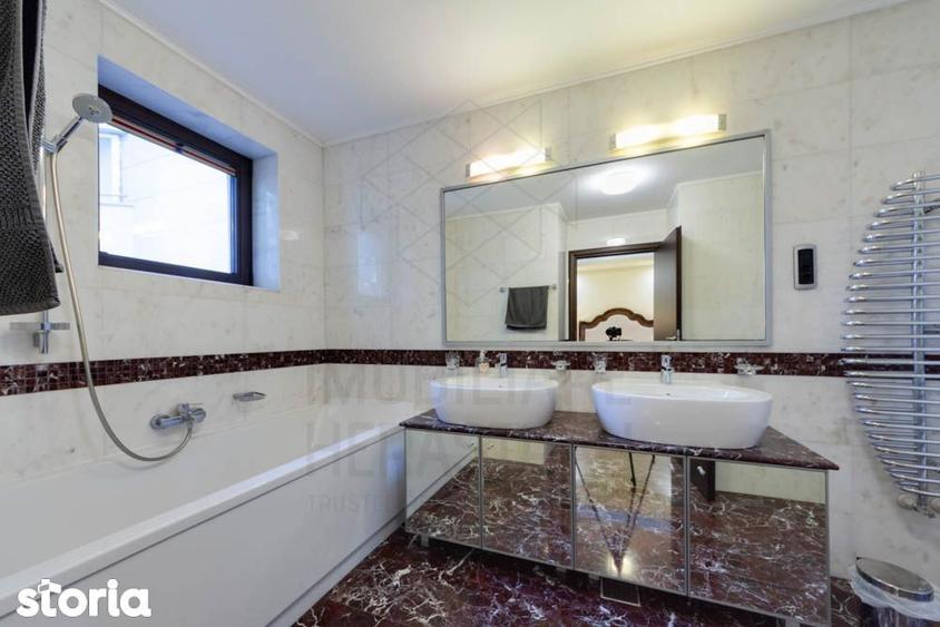 Apartament cu 3 camere decomandat, mobilat în Primăverii