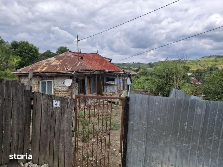 Casă cu 2 camere cu Teren 400 Mp în Central