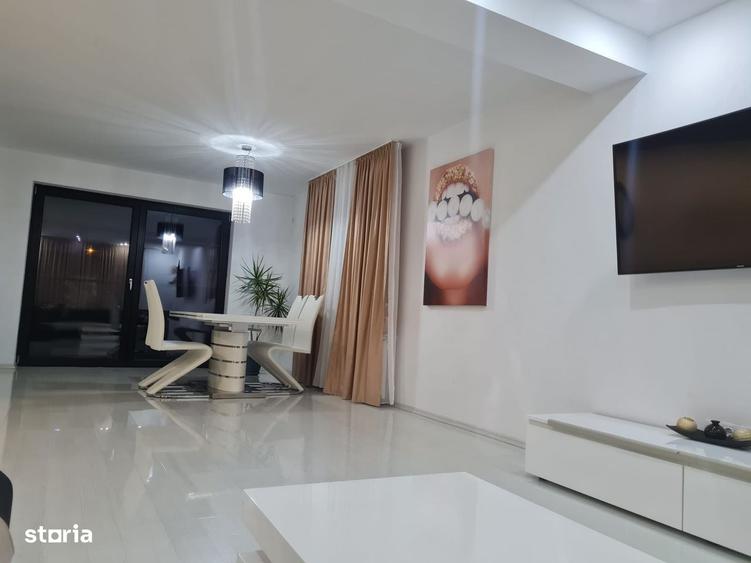 Casă cu 4 camere în Ghiroda
