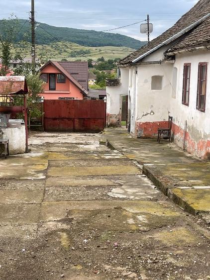 Casă cu 3 camere în Băgaciu