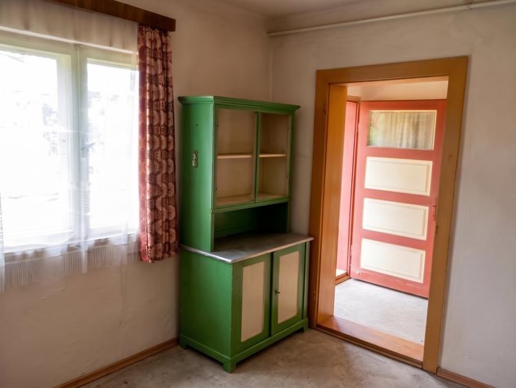 Casă cu 6 camere cu Teren 749 Mp în Predeal