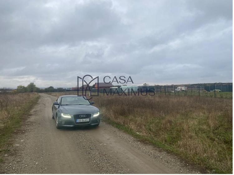Teren Construcții extravilan de 400 mp, în Șelimbăr